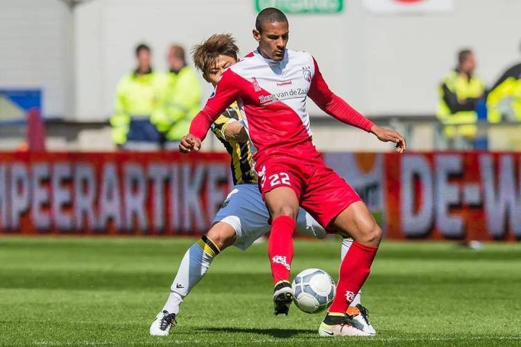 美加冰球大 美加冰球大