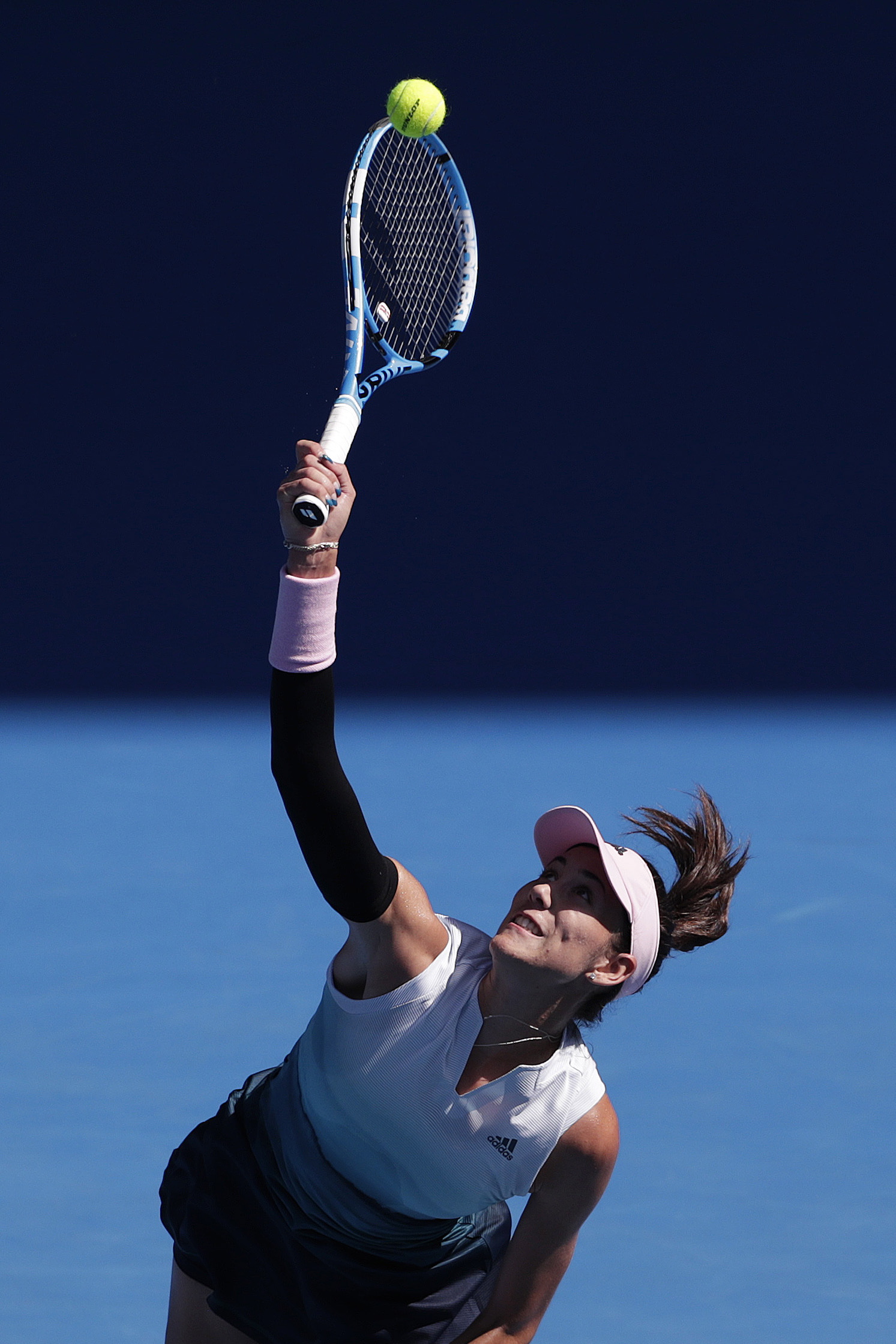 背后都有着 背后都有着