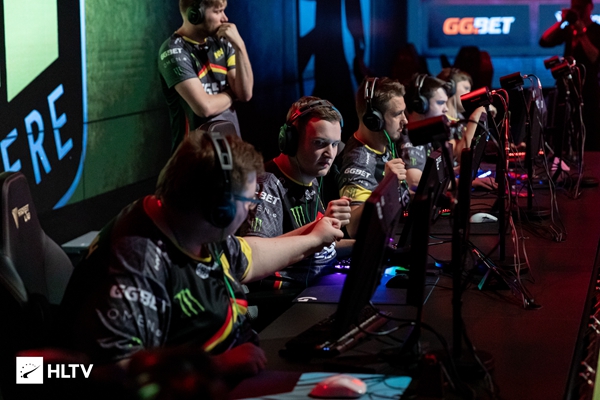 在伯恩茅斯 在伯恩茅斯