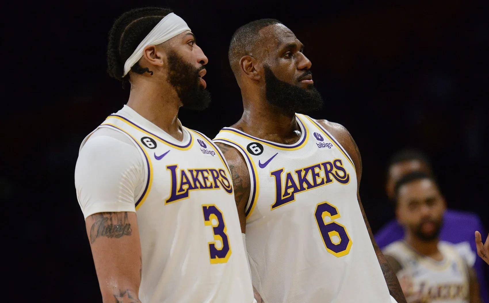 康是运动员 康是运动员