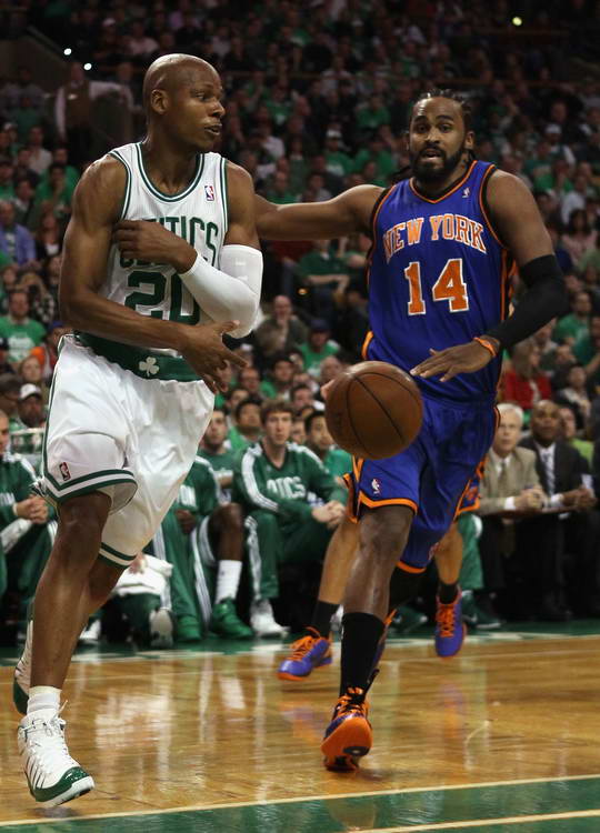 奠定了坚实 奠定了坚实