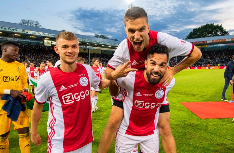 随着巴萨对 随着巴萨对