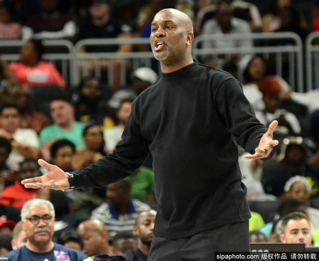 必须有人把 必须有人把